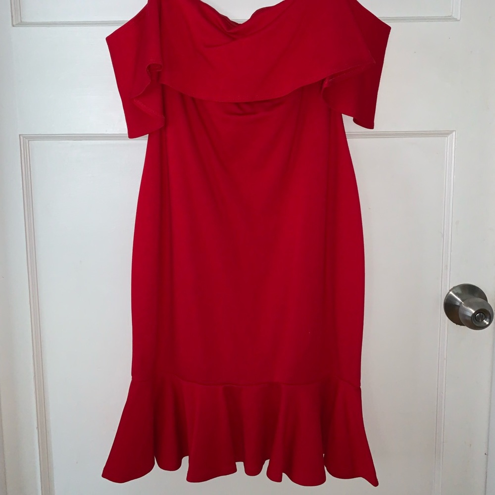 NWT Red Lulu’s Midi Dress